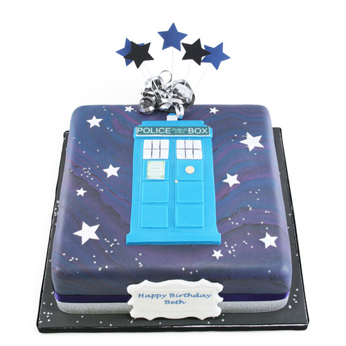 Doctors Police Box Cake